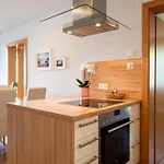 Konukevi Fruehstueckspension Goetzfried-hof