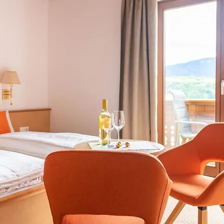 Fruhstuckspension Gotzfried-hof 3* Millstatt