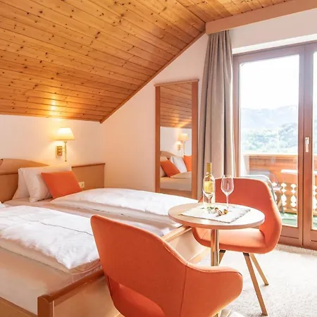 Guest house Fruhstuckspension Gotzfried-hof 3*