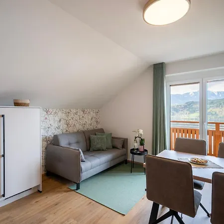 Guest house Fruhstuckspension Gotzfried-hof 3*