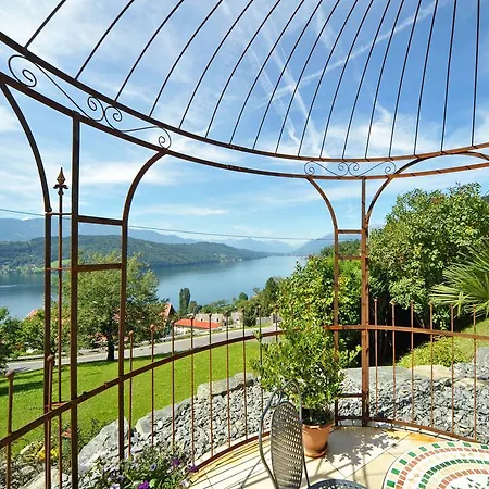 Fruhstuckspension Gotzfried-hof Guest house Millstatt
