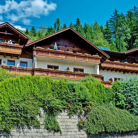 Guest house Fruhstuckspension Gotzfried-hof