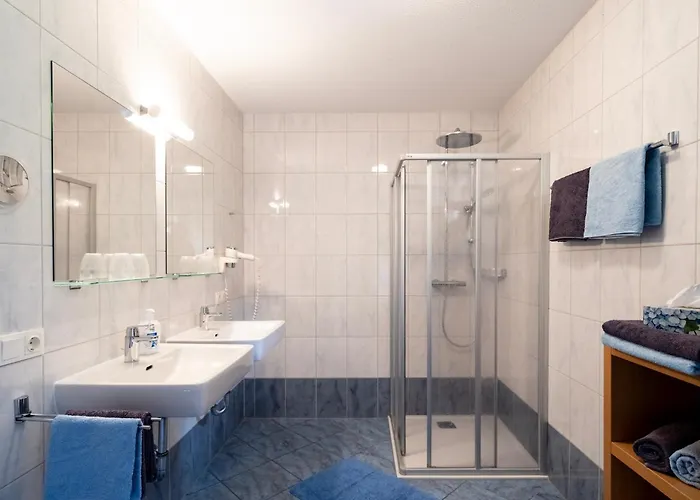 Fruhstuckspension Gotzfried-hof Guest house