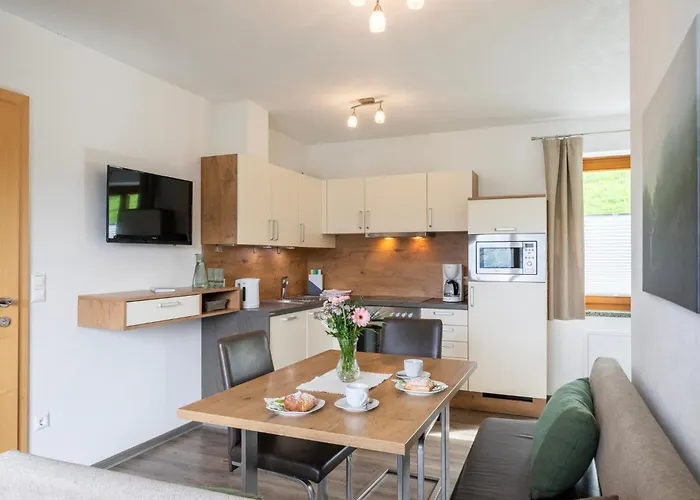 Pensionat Fruehstueckspension Goetzfried-hof